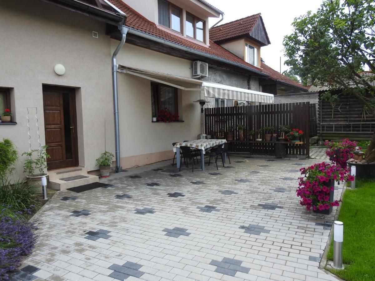 Ferienwohnung Sofia Veternik C Kremnitz Exterior foto